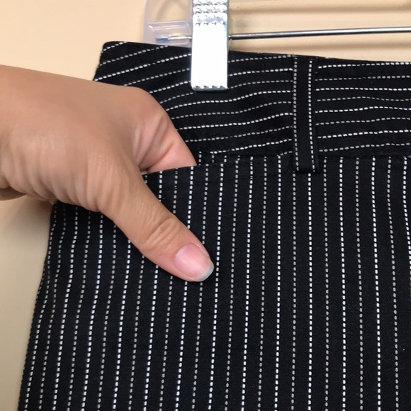 Lane Bryant Women’s Pinstripe Black White Taupe Capri Dress Pants - Picture 5 of 9